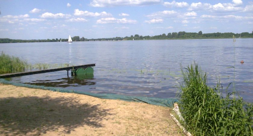 Można się już kąpać w Nieporęcie!