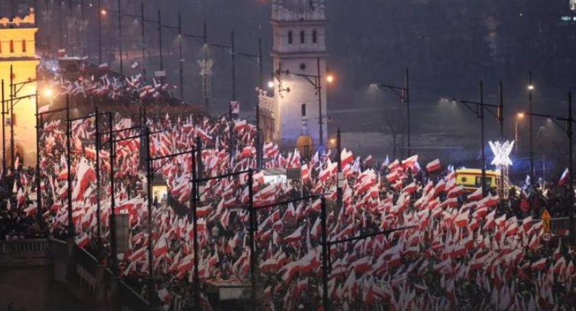 Marsz Powstania Warszawskiego przeszedł przez Warszawę. 
