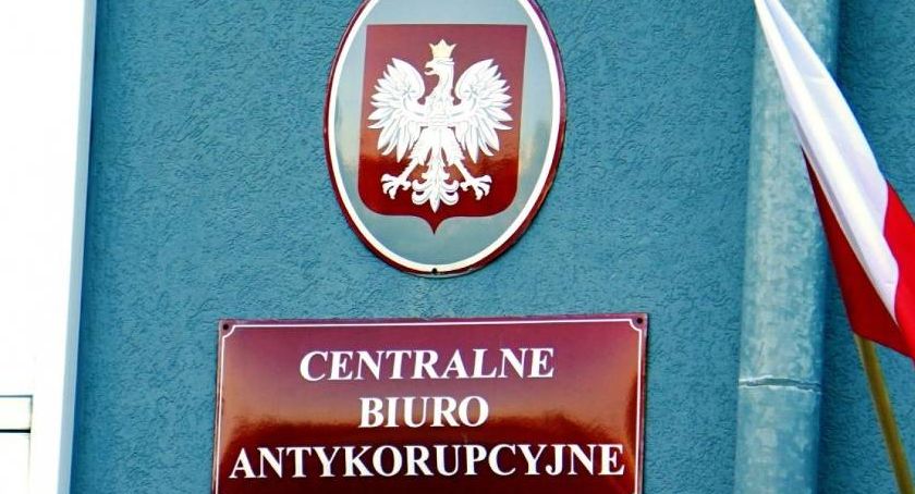Łapówkarz w Urzędzie Skarbowym w Warszawie przyłapany!