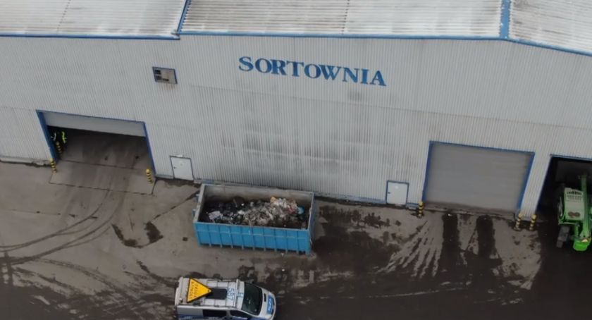Znalezione zwłoki noworodka w sortowni w Płońsku - prokuratura dostała opinię biegłego