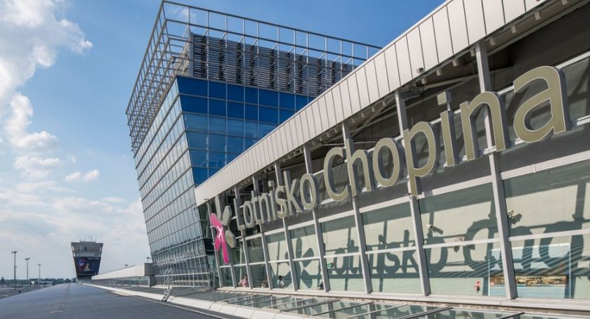 Minister Infrastruktury: - Lotnisko Chopina zostanie, jakie jest.