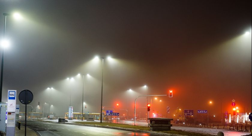 Zdjęcia wykonane 20 lutego, PM2.5: 39 µg/m³, PM10: 85 µg/m³