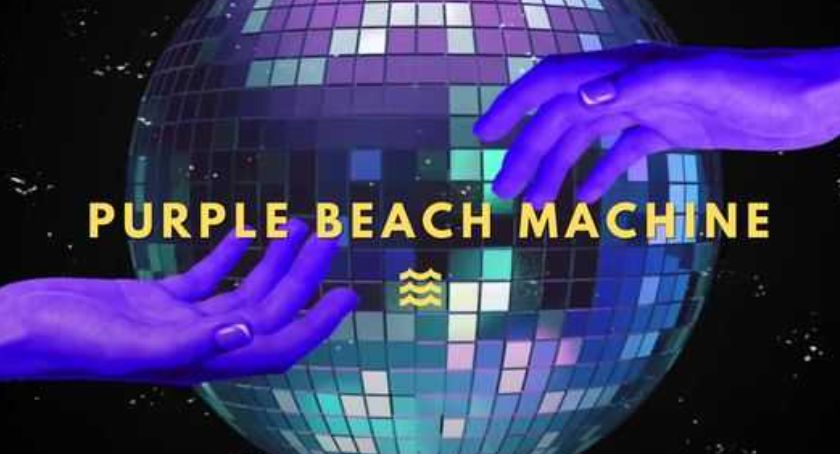Plakat promujący Purple Beach Machine