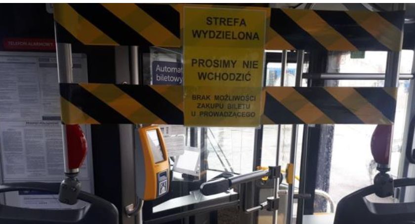 Wnętrze autobusu