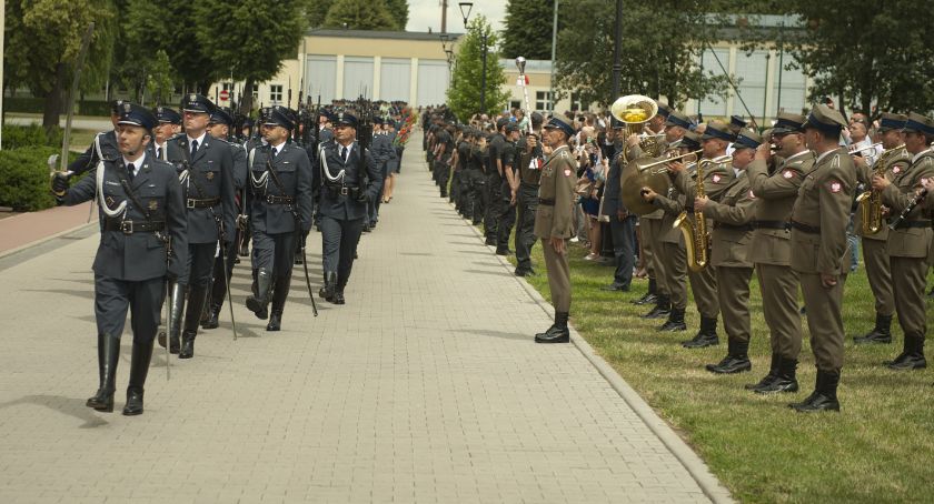 Promocja oficerska funkcjonariuszy Służby Więziennej w Kaliszu 