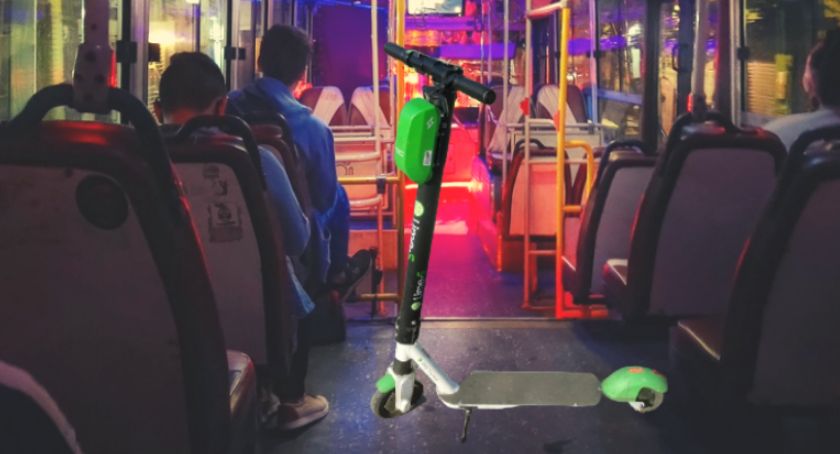 Hulajnoga w autobusie