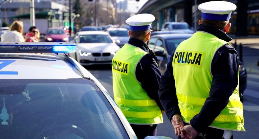 Policja