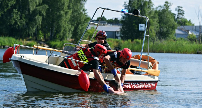 Ratowanie tonącego