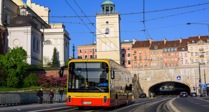 autobus elektryczny Yutong U12 