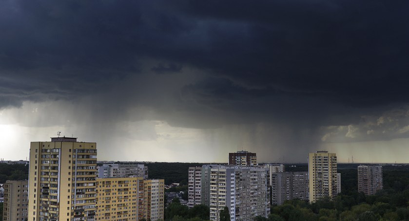 zdjęcie trąba powietrzna 