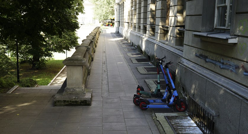 zdjęcie Elektryczne hulajnogi 