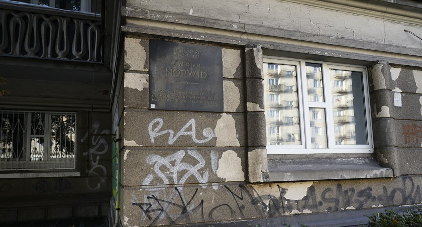 zdjęcie  Muranów i Cyprian Norwid