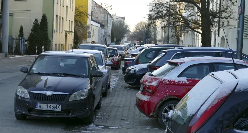 zdjęcie parkowanie w stolicy