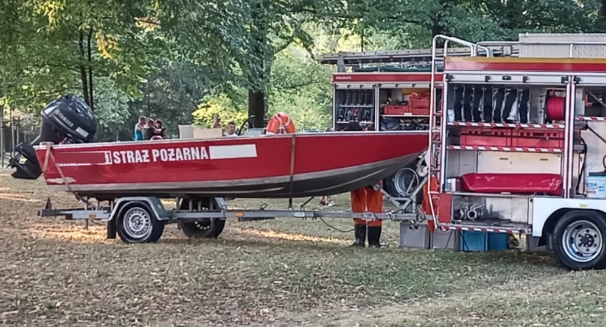 Działania służb, Kajakarze utknęli Musieli wzywać pomoc - zdjęcie, fotografia