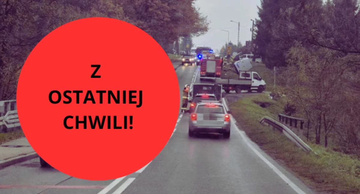 Wypadki, Rudnik zderzenie szkolnego samochodem osobowym - zdjęcie, fotografia