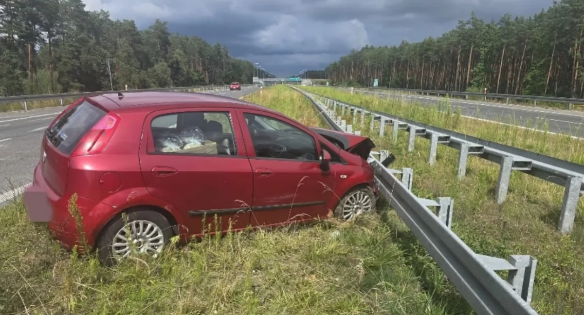 Wypadki, Jechał jechał Wypadek trasie - zdjęcie, fotografia