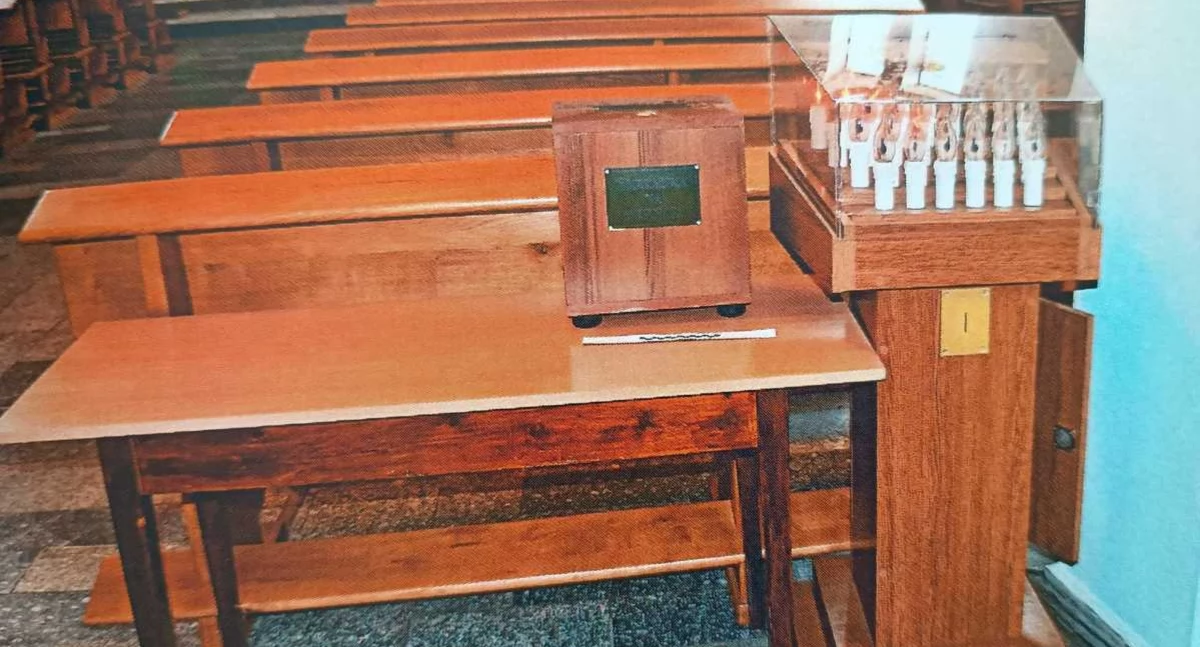 Kradzieże i Rozboje, Wtargnął kościoła okradł parafię Zatrzymanie Płocku - zdjęcie, fotografia