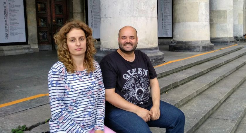 Dlaczego na 28 piętrze nie słychać śpiewu? Ludzie PKiN