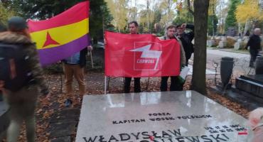Sprzątanie grobów rewolucjonistów [ZDJĘCIA]