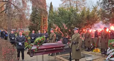 Wzruszające pożegnanie Lucjana Brychczego (ZDJĘCIA i FILM)