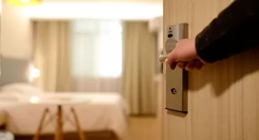 Pluskwy domowe w hotelu? Częstsze niż myślisz 