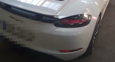 Cyrk na kółkach. Drogie auto zniknęło z ulicy w Wawrze!