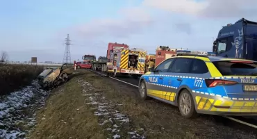 Tragedia na drodze krajowej. Nie żyje kobieta