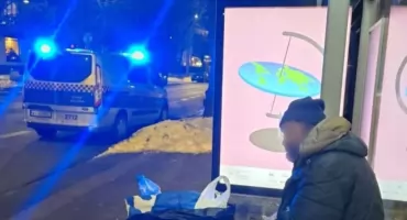 MAŁY WIELKI SUKCES. Zauważyli go na przystanku na Pradze-Południe