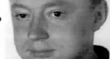 Ukrywa się od 2003 roku. Policjanci na Bielanach SZUKAJĄ