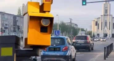 Fotoradar kontra chaos na Grochowskiej: czy po wypadku w końcu będzie bezpieczniej?
