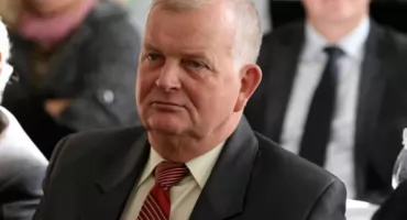 Radny Jan Pszczoła zasłabł podczas sesji Rady Miasta w Radomiu. 