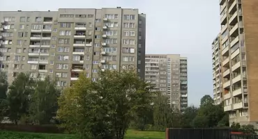 W planach wielka przebudowa „Carrefoura” na Klaudyny. Trwa spór mieszkańców z administracją spółdzielni