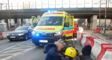 GROŹNA KOLIZJA na Pradze-Południe W GODZINACH SZCZYTU