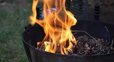 Wiosna na świeżym powietrzu. Gdzie można legalnie grillować w Warszawie?