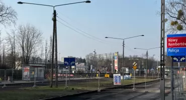 Nie da się wyjechać z Rembertowa! Mieszkańcy komentują chaos na ulicach.