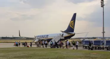 Odwołany lot Ryanair: Analiza prawna roszczeń w świetle Rozporządzenia (WE) nr 261/2004