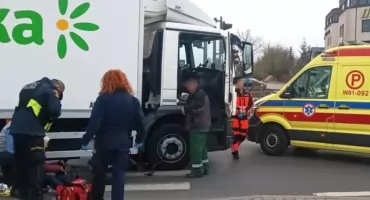 Pechowy czwartek: DOSTAWCZAK kontra ROWER na Bemowie!