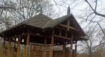 Z ALTANKI WYDOBYWAŁ SIĘ DYM. Interwencja w Ogrodzie Krasińskich