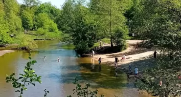 Otwocka Plaża Miejska: Wielkie otwarcie sezonu nad Świdrem