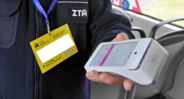 JEŹDZIŁ LATAMI BEZ BILETU! KWOTA ZWALA Z NÓG