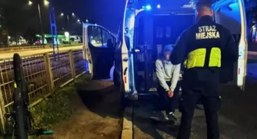 SKRAJNIE NIEODPOWIEDZIALNY ROWERZYSTA ujęty na Pradze-Południe!