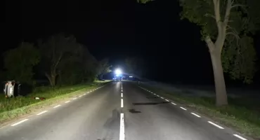 GROŹNY wypadek. Jeden chciał uniknąć czołówki, drugi wrócić na swój pas!