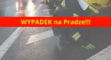 UWAGA! Wypadek na Pradze-Północ. Policjanci jechali do zdarzenia