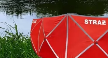 I znowu tragedia... 47-latek PRÓBOWAŁ przejść przez rzekę!