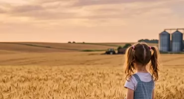 Tragedia w gospodarstwie. NOGA 5-latki dostała się do podajnika zboża..