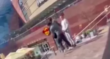 SZOKUJĄCY ATAK przed Złotymi Tarasami. 