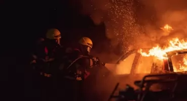 PŁOMIENIE na Pradze-Południe. DYMU BYŁO TYLE, ŻE PRAWIE OŚLEPIAŁ!