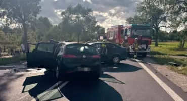 Poważny wypadek na drodze krajowej. 4 OSOBY RANNE!