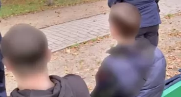 ZA MŁODZI NA TAKIE 