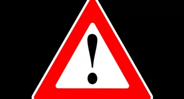 Wypadek z udziałem MOTOCYKLISTY w Śródmieściu. Co się stało?